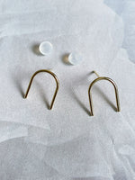 gold u shape minimalist earrings